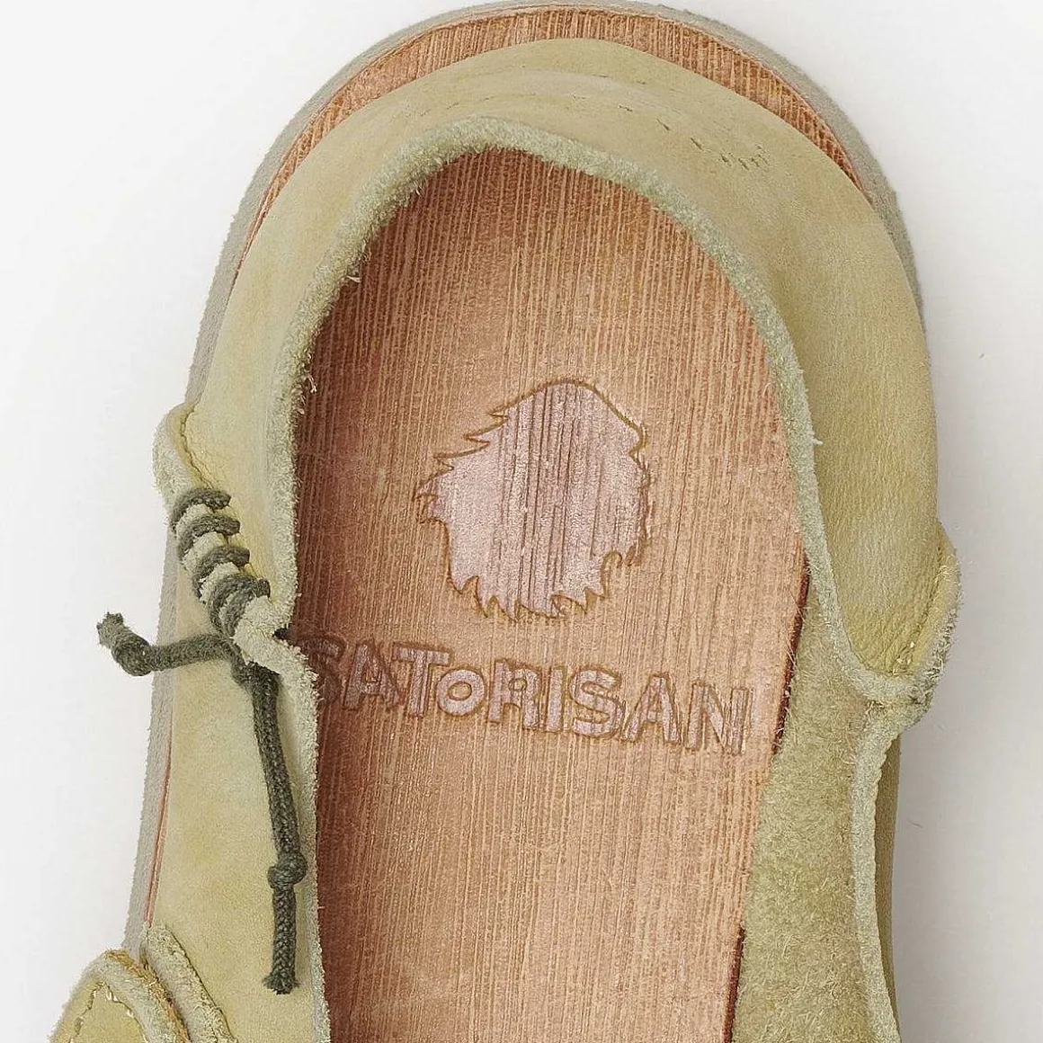 Benirras Premium | Gilded Bamboo