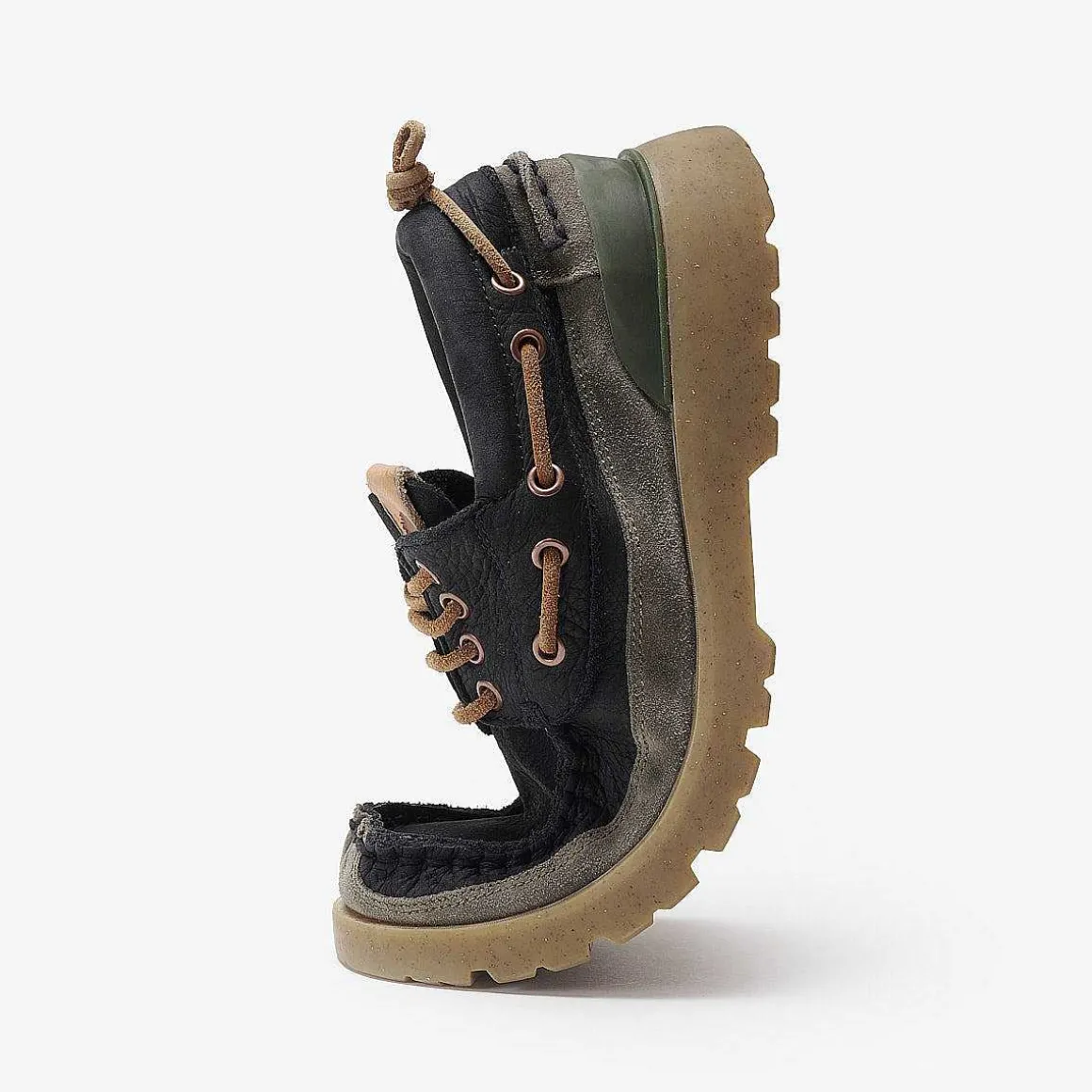 Earth Premium | Black