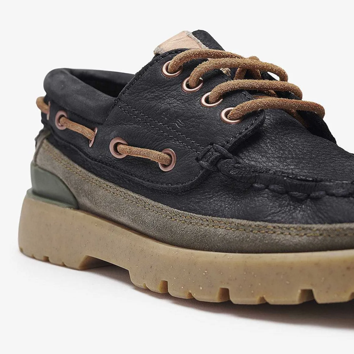 Earth Premium | Black