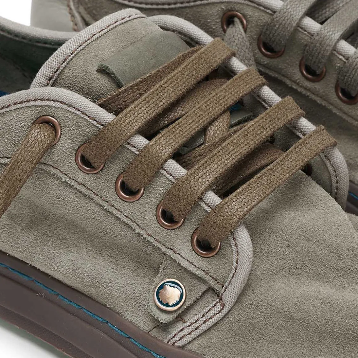 Heisei Suede | Elephant